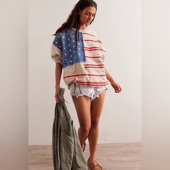 Tricia Fix American Flag Sweater NEW WITH TAGS! - Picture 4 of 6